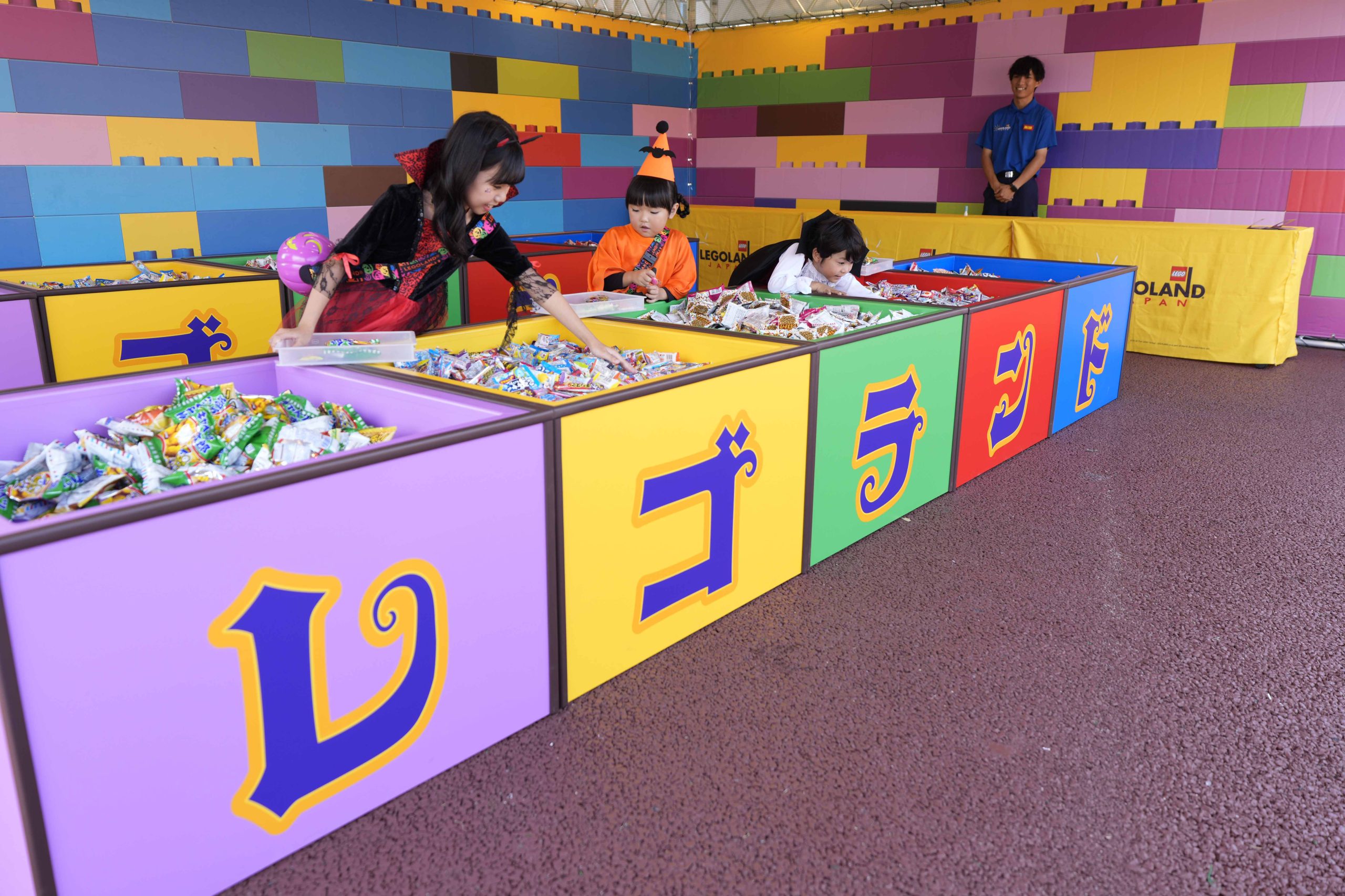Legoland Japan Halloween Party (8)