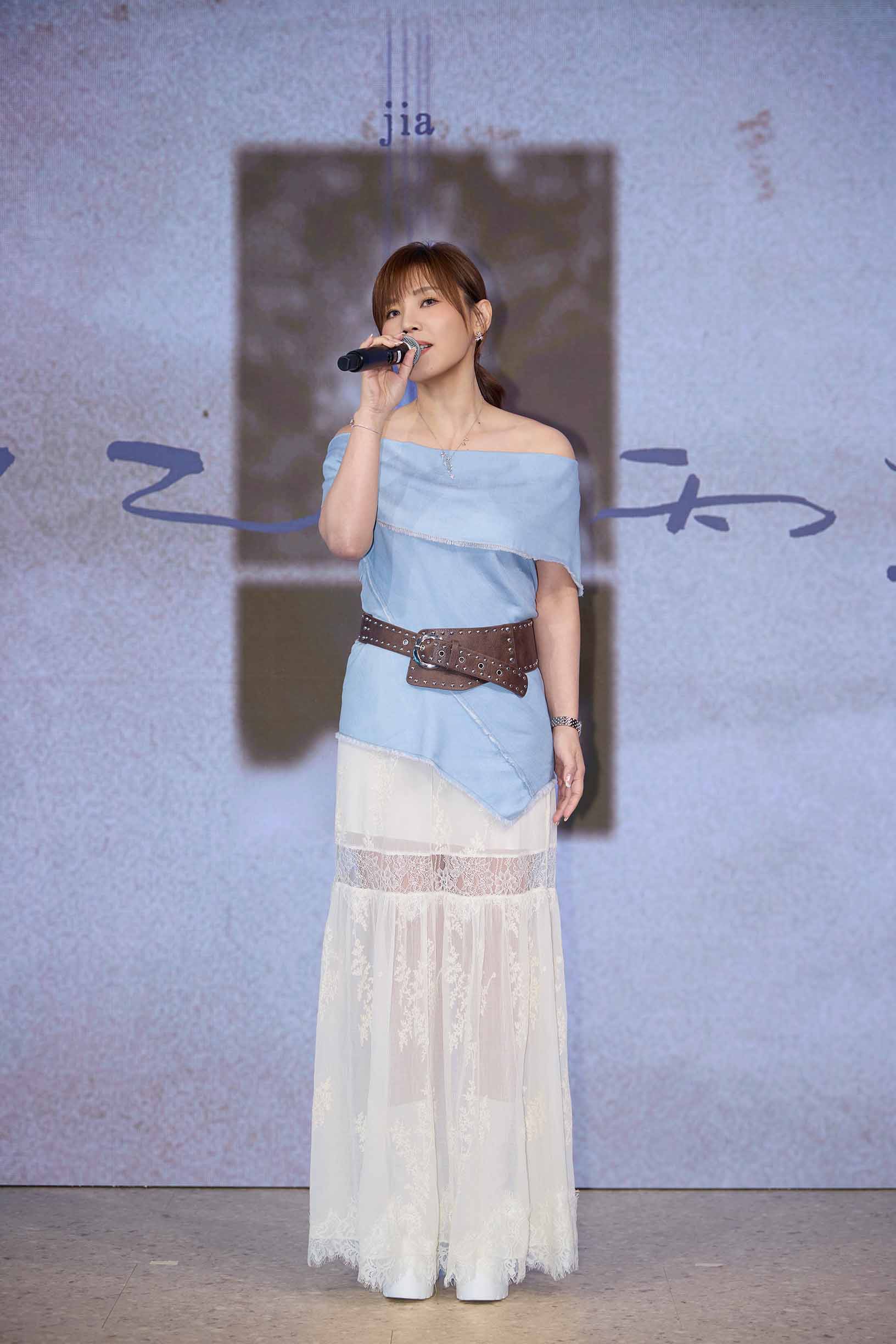 Li Jiawei Jia Yi Bing Ding Cantonese Version (1)