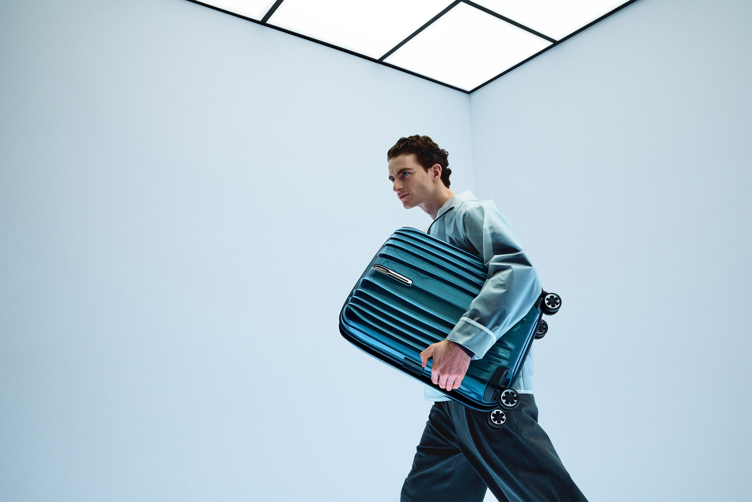 Samsonite William Chen Nexis Roxkin (7)