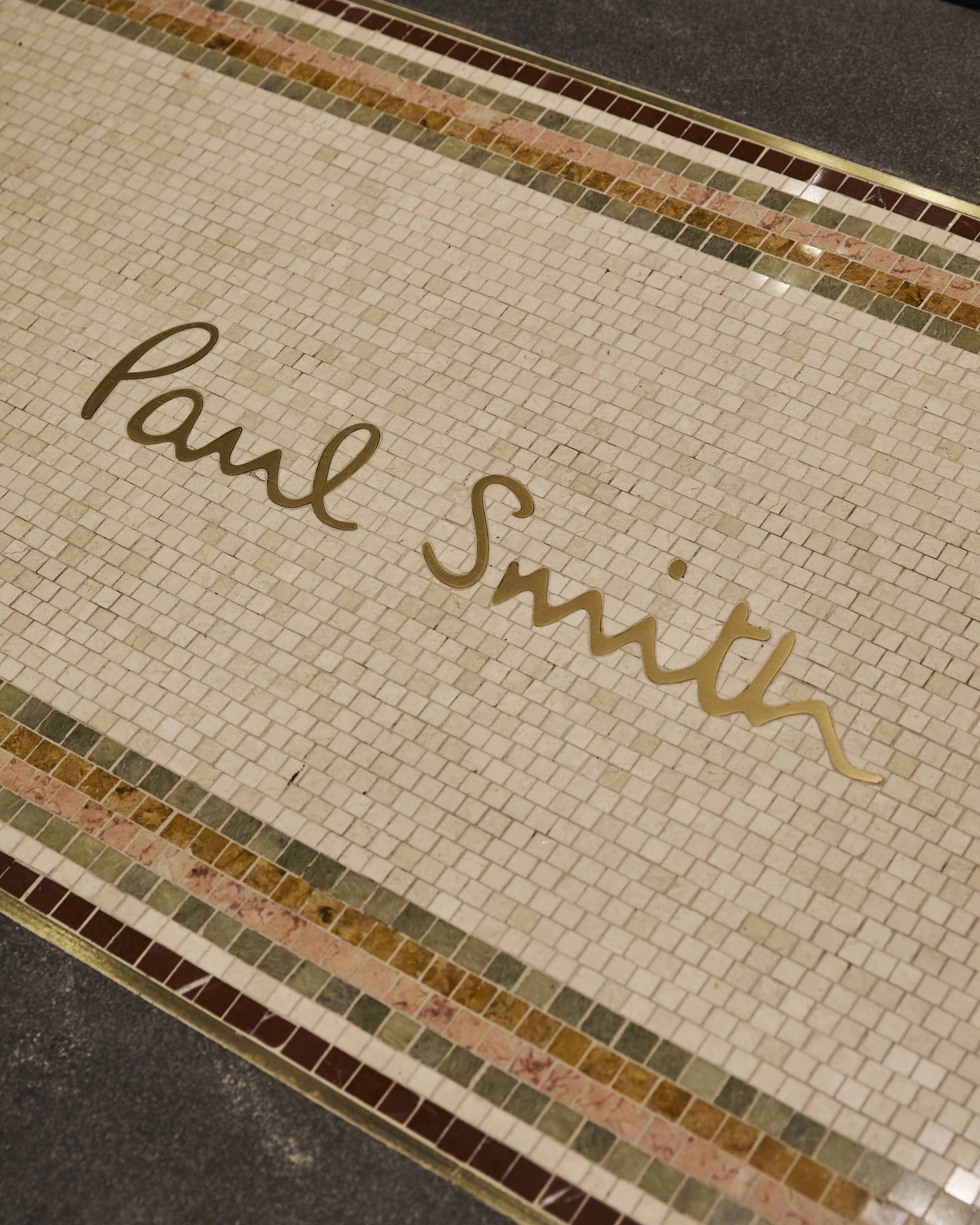 101226 PaulSmithMadison Garruppo 415 4x5