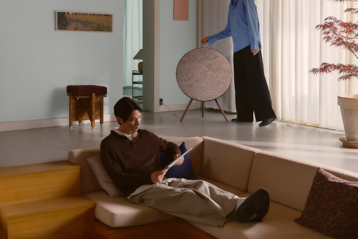 Bang Olufsen Beosound A9 Sienna Brown Kvadrat Woolscape (1)