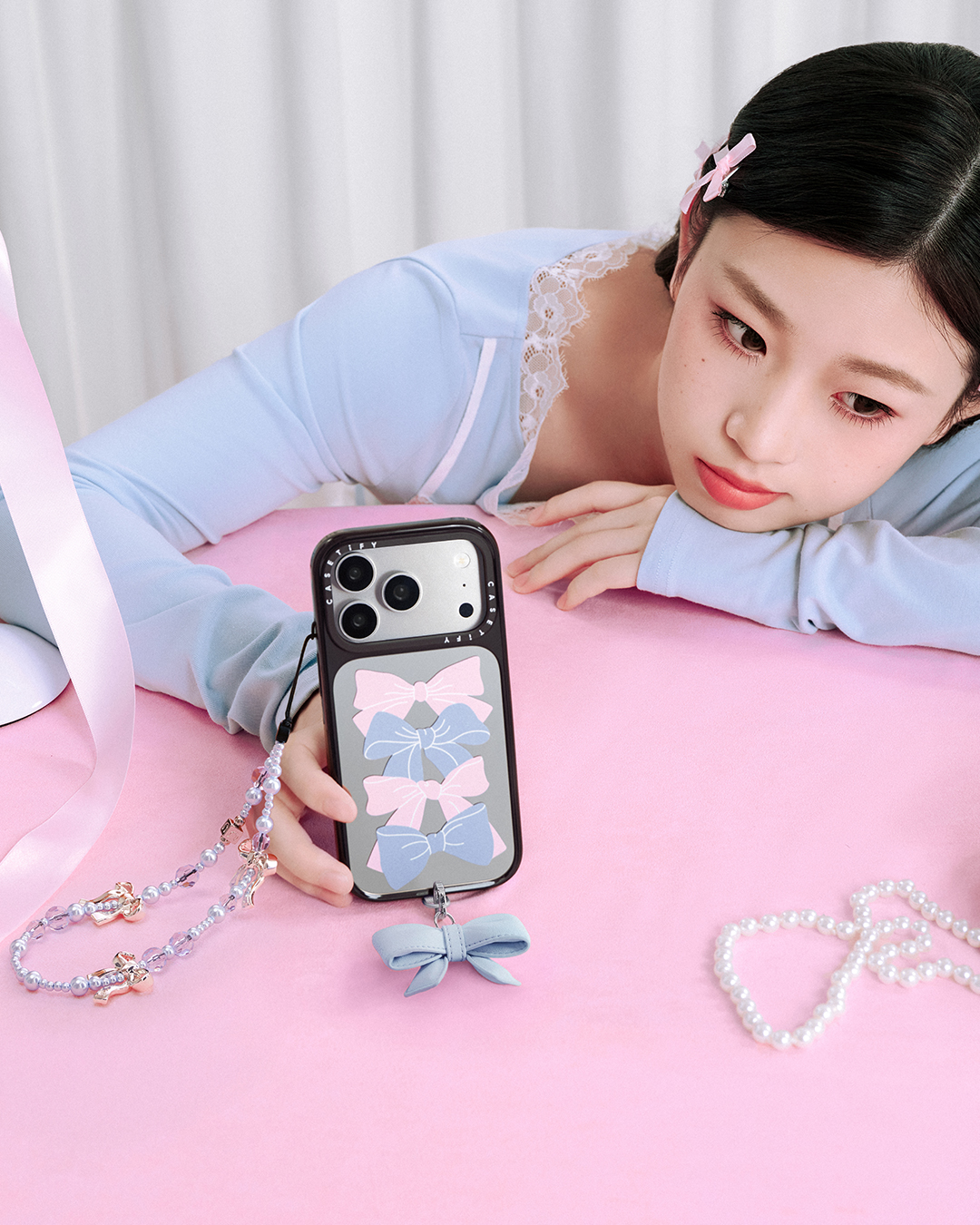 Casetify Line Dog Bow Collection Accessories (3)