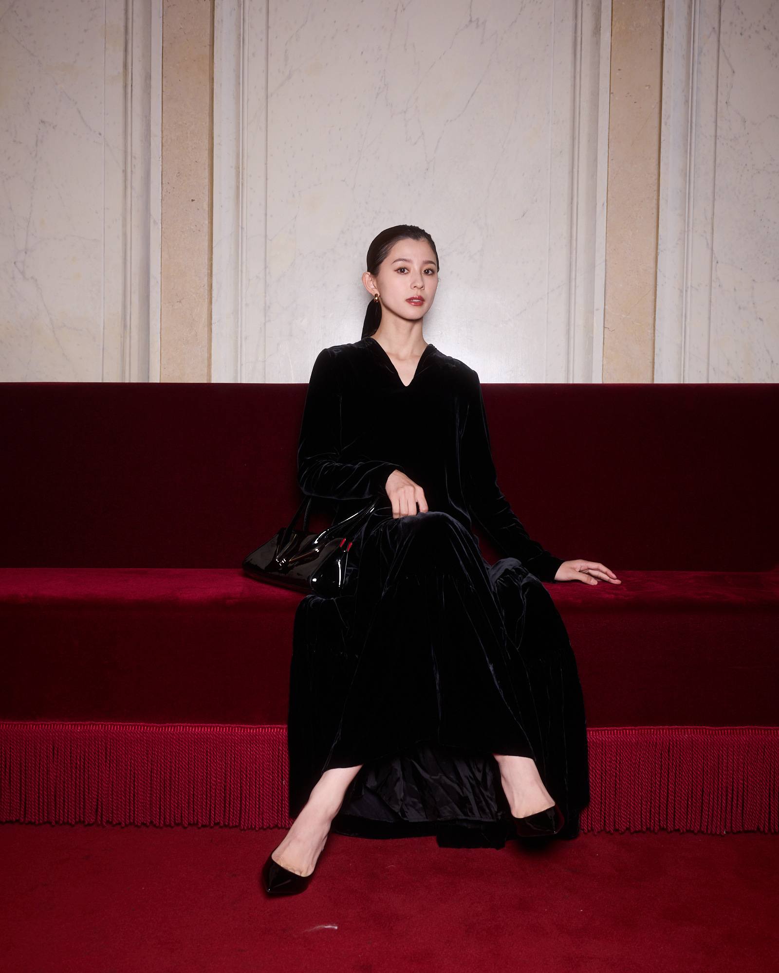 christian louboutin 2027 spring summer jihyo3