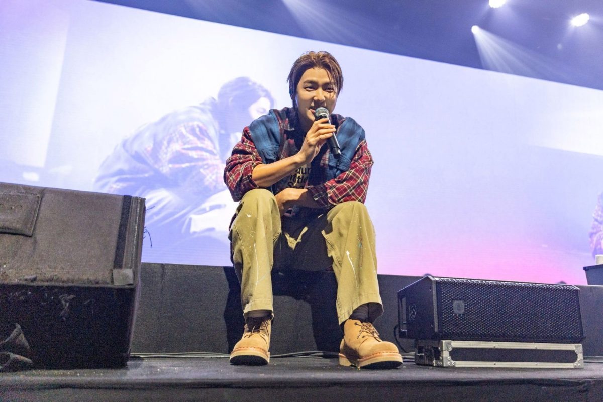 cnblue kang min hyuk taipei fan meeting dance1