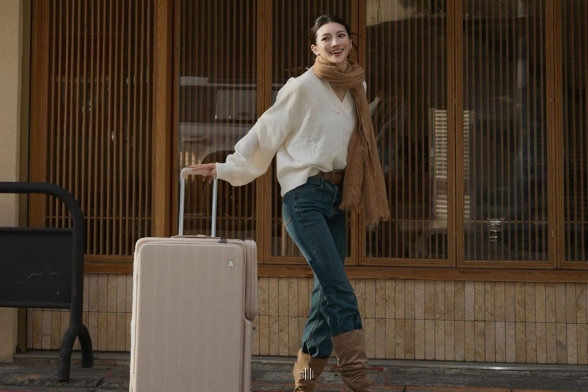 crown wave oat milk tea luggage1