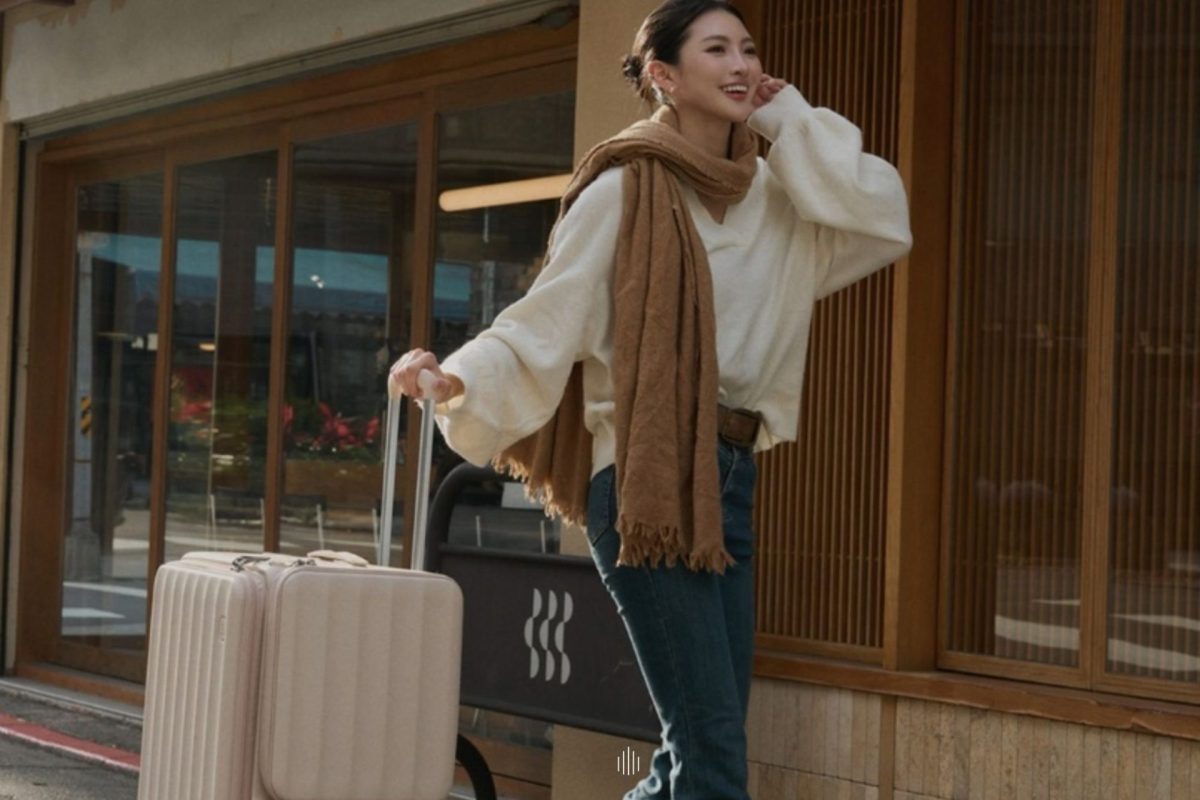 crown wave oat milk tea luggage2
