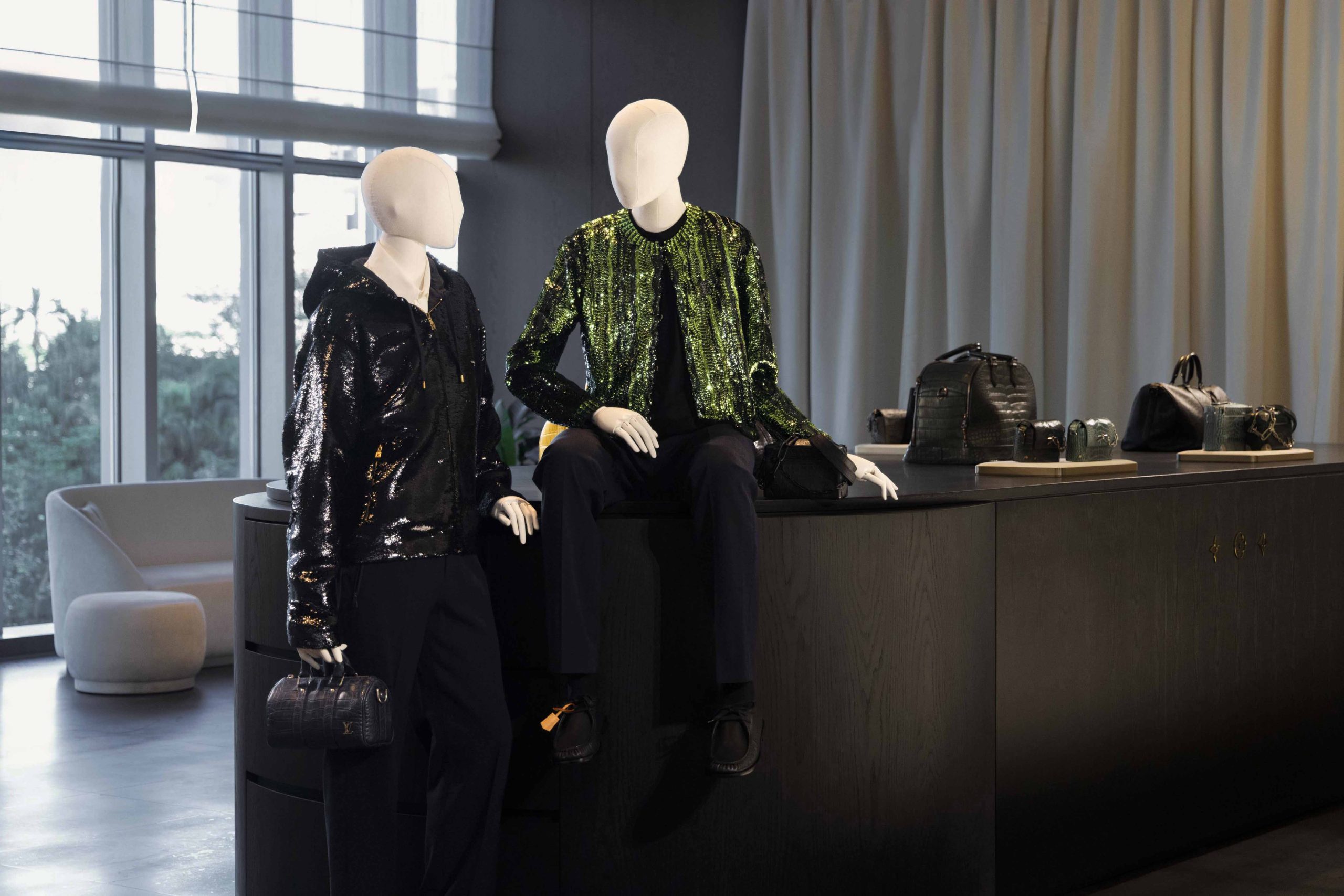 Louis Vuitton Exotic Leather High Jewelry Couture Exhibition (26)