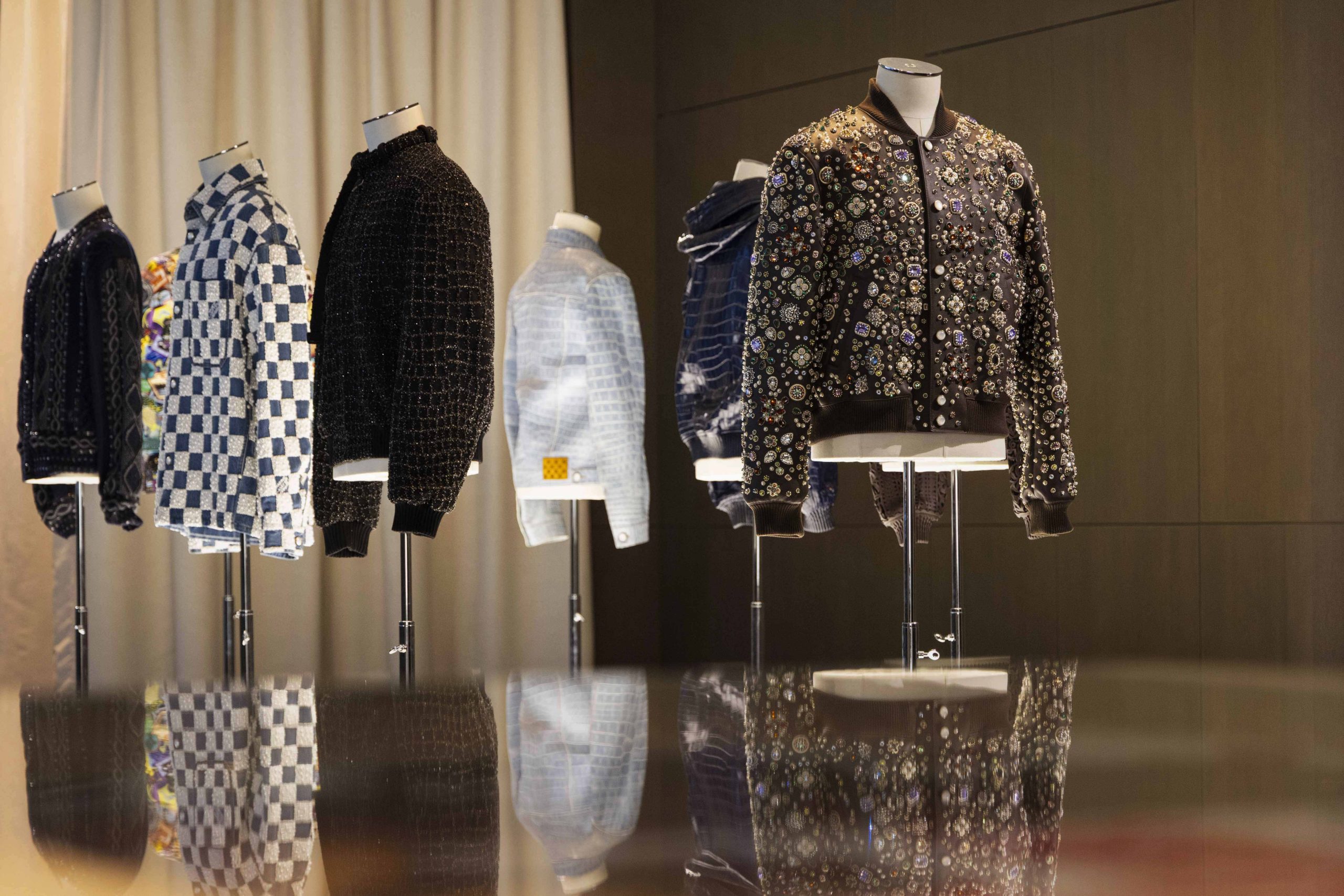 Louis Vuitton Exotic Leather High Jewelry Couture Exhibition (28)