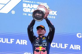 Max Verstappen雨戰奪2026 F1首勝　Red Bull Ford Powertrains寫首季里程碑