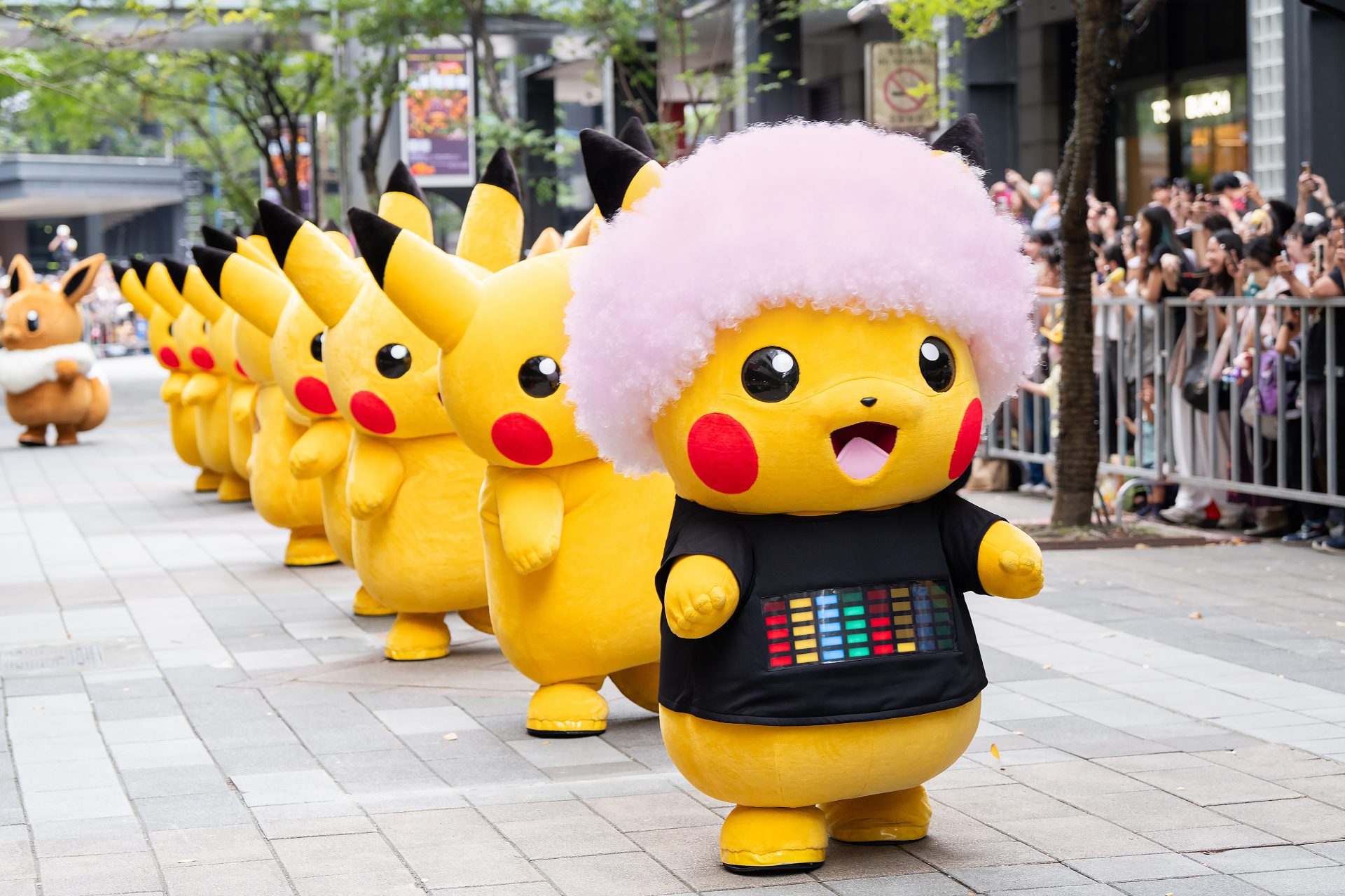 寶可夢30週年「PokéXciting! in 台北」信義區登場！遊行、夜間秀與拍照景點一次看