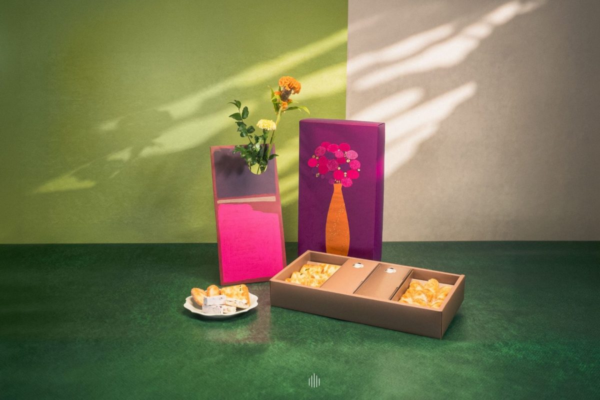 sugar spice bloom gift box t white design2