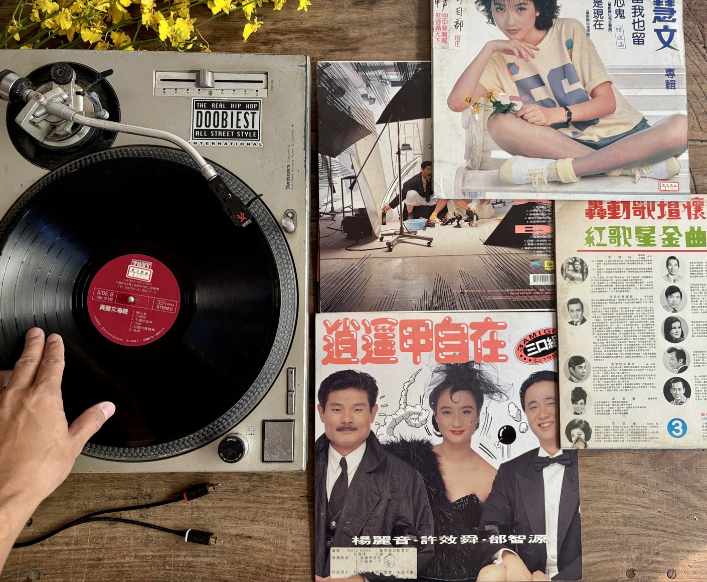 Taipei Flea Market 2026 Songshan Vintage (17)