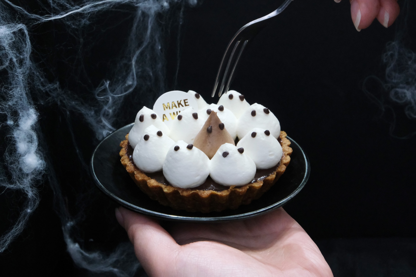 Yannick Halloween Desserts Cameroon Chocolate (3)